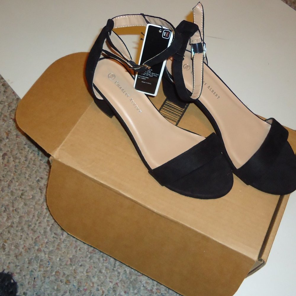 Fashion Women’s Ankle Strap Heel Sandal - Black - Picture 13 of 14